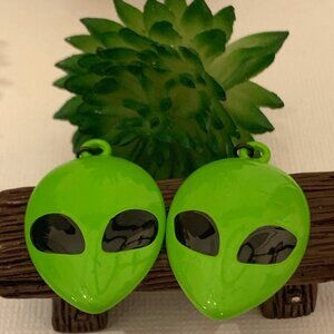 Alien Earring, Extra Terrestrial Earring, Alien Head, Little Green Guy, Gift